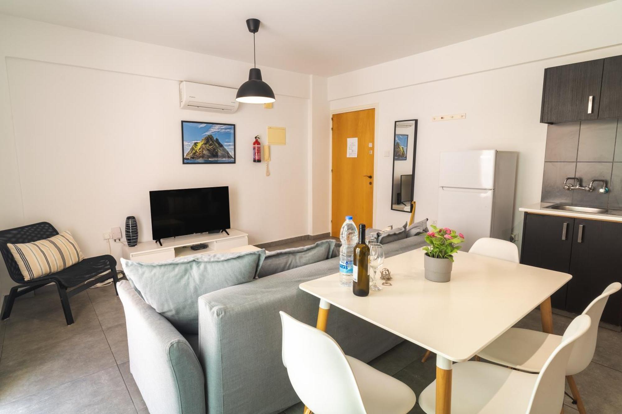 Apartment Kave Blue Mackenzie 1 Bdr Flat With Pool *
