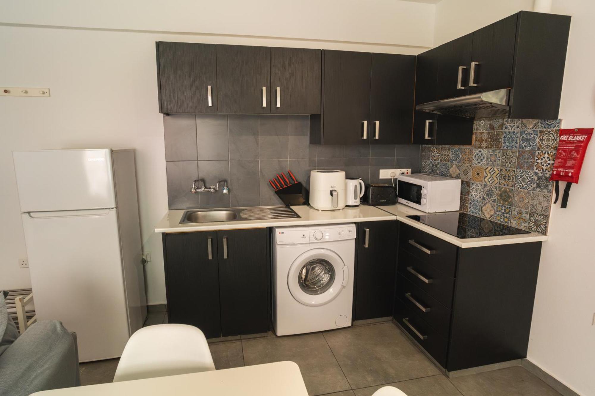 Apartment Kave Blue Mackenzie 1 Bdr Flat With Pool Larnaca