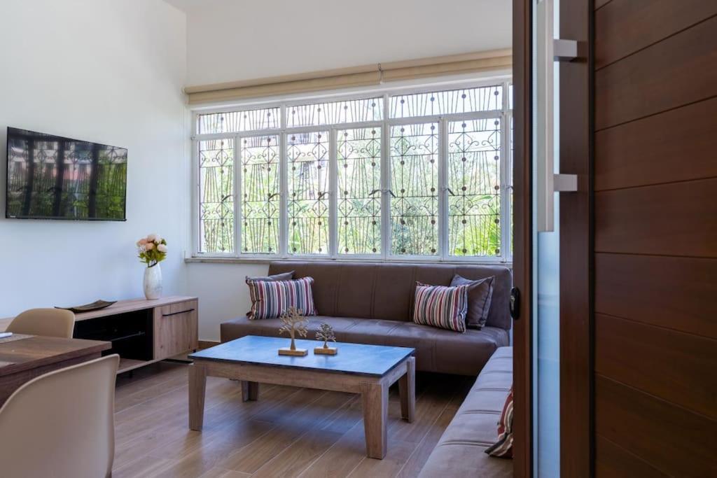 Apartment Verdant 1-bedroom In *