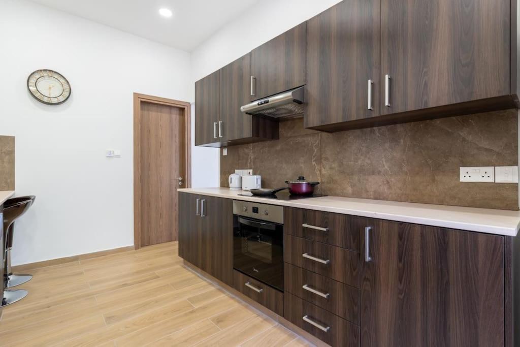 Verdant 1-bedroom In
