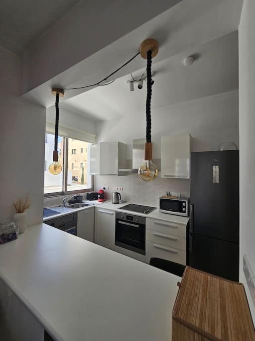 11 - Urban Oasis Apartment *