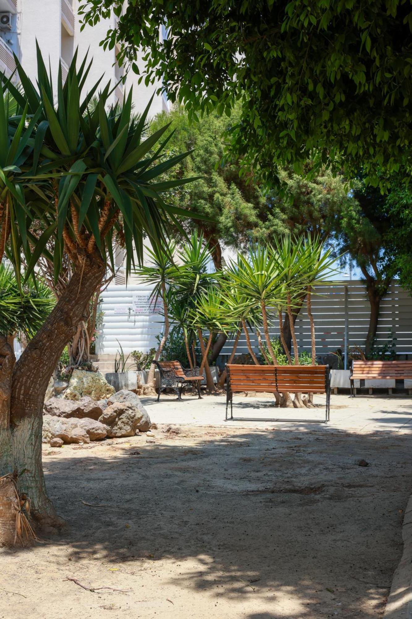 Apartment Piale Palms Makenzie Front Apartment, *