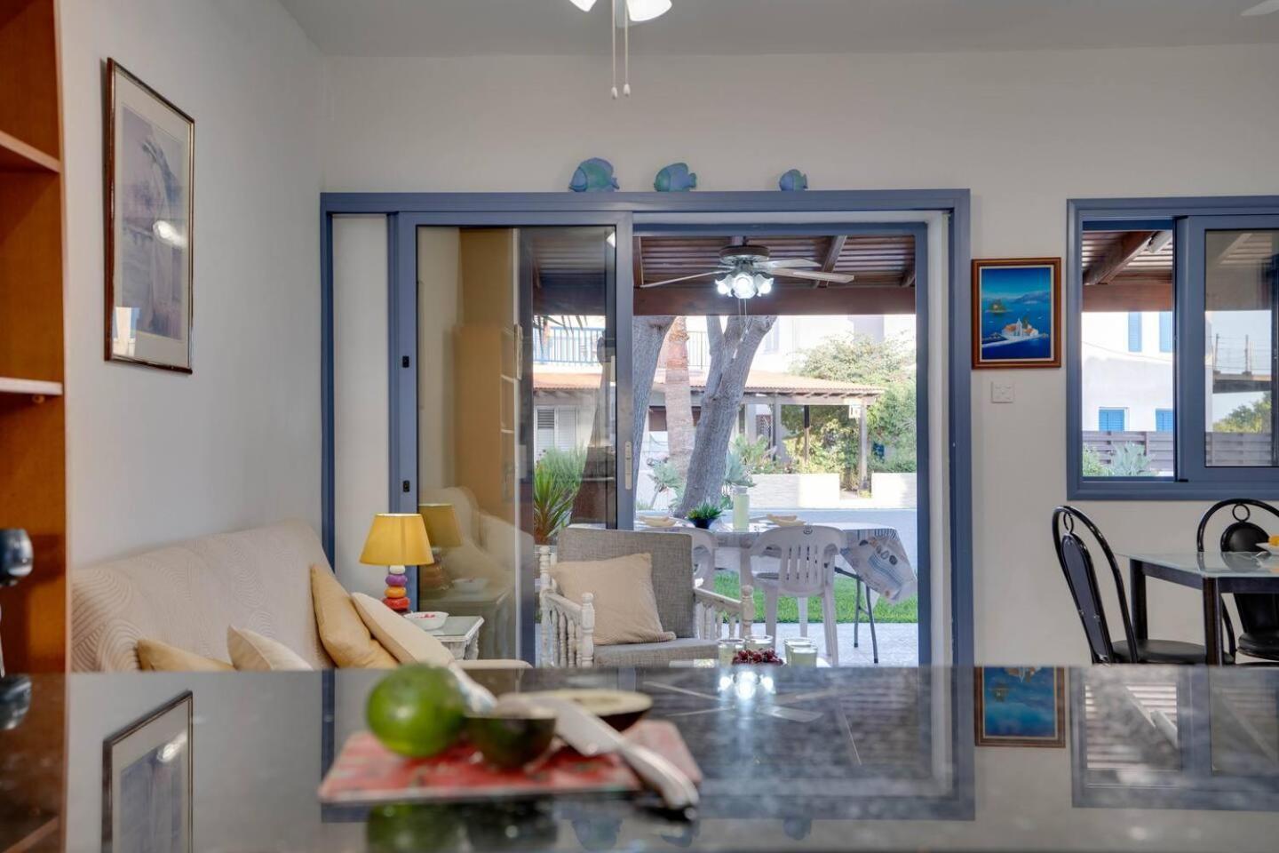 Ammos 20 Side Seaview Holiday home Larnaca
