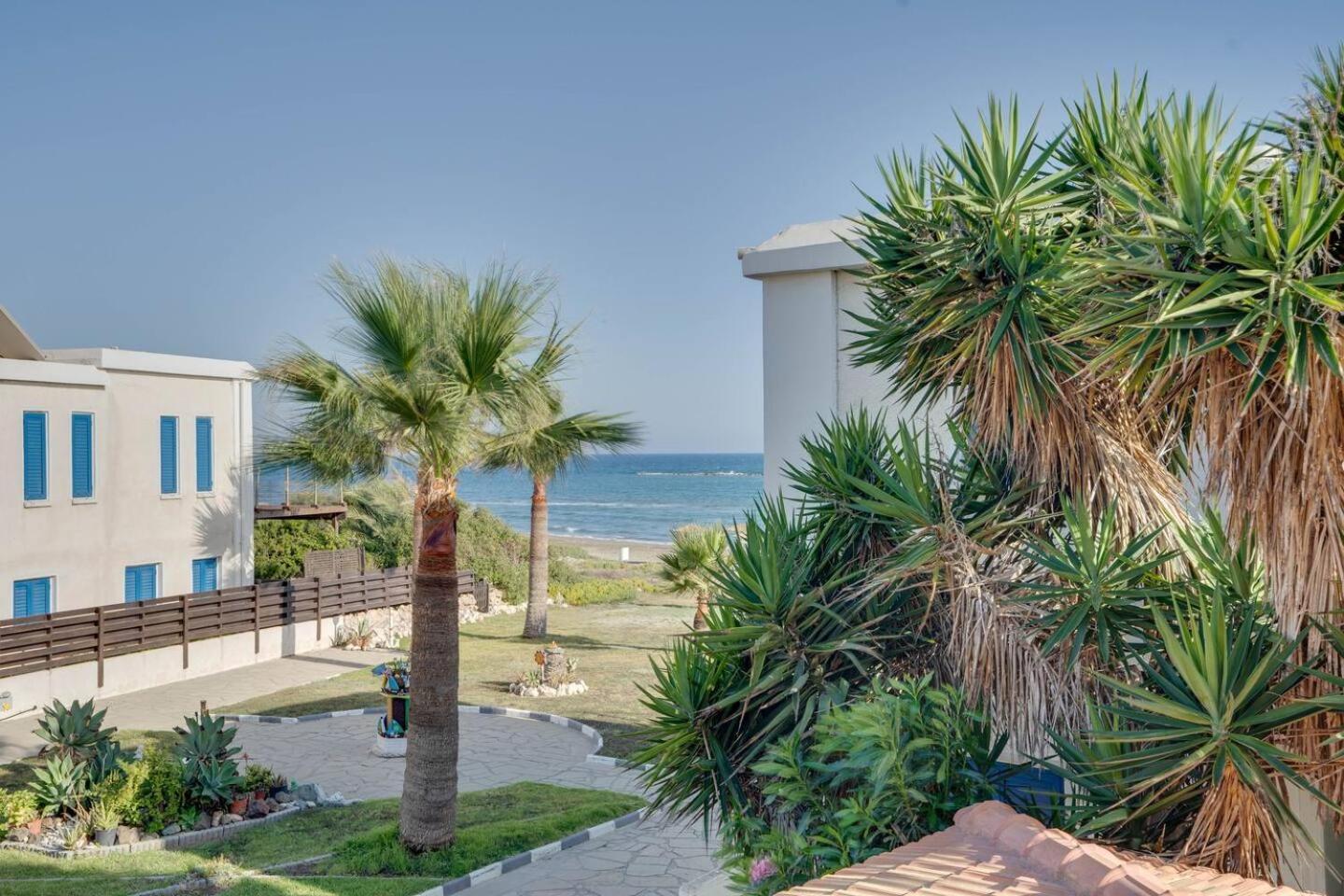 Ammos 20 Side Seaview Larnaca