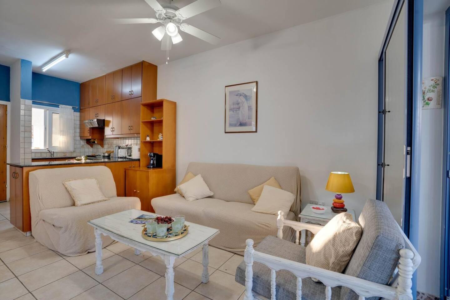 Ammos 20 Side Seaview Holiday home Larnaca