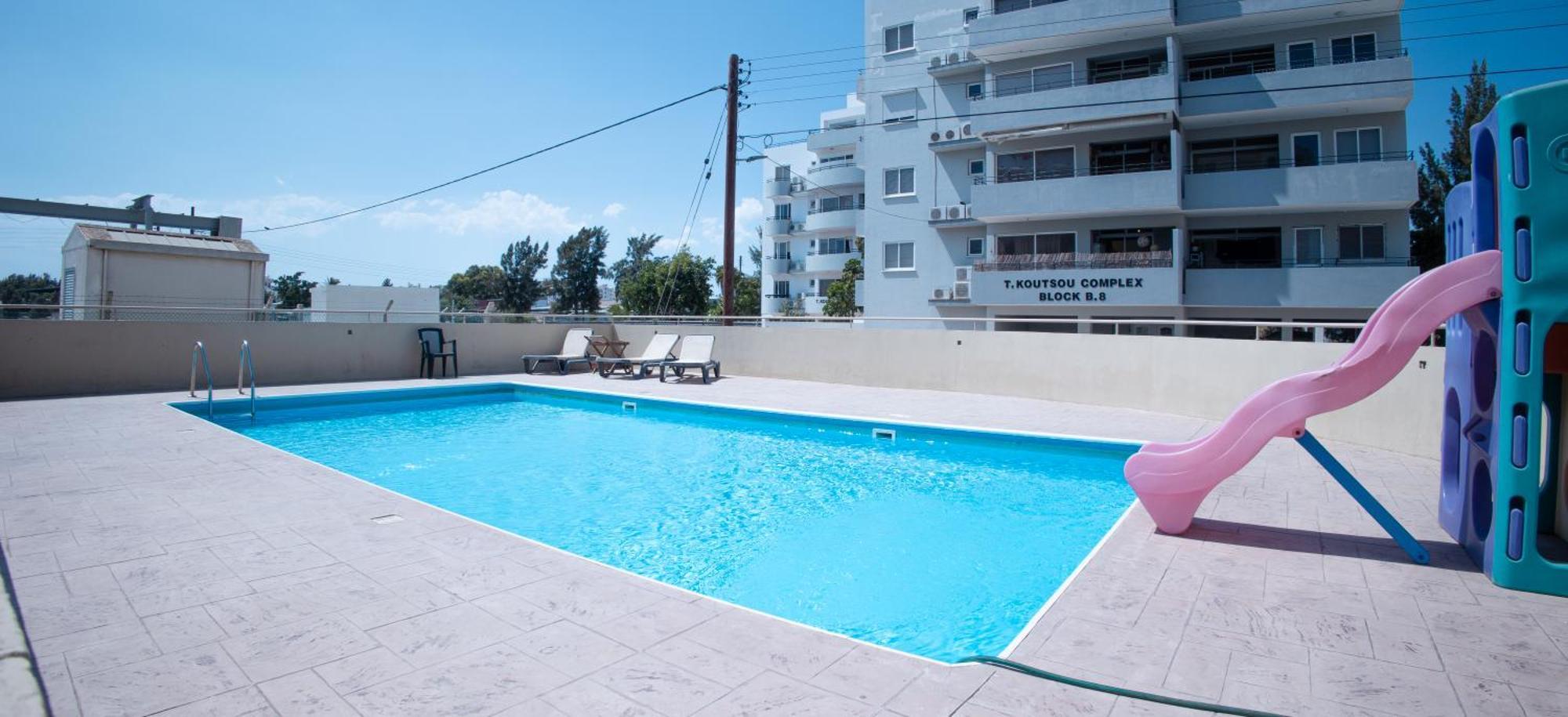 Maestro Sunrise View Apartment *