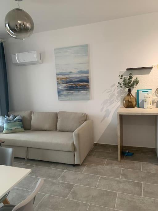 Antonia Sea View Apartment