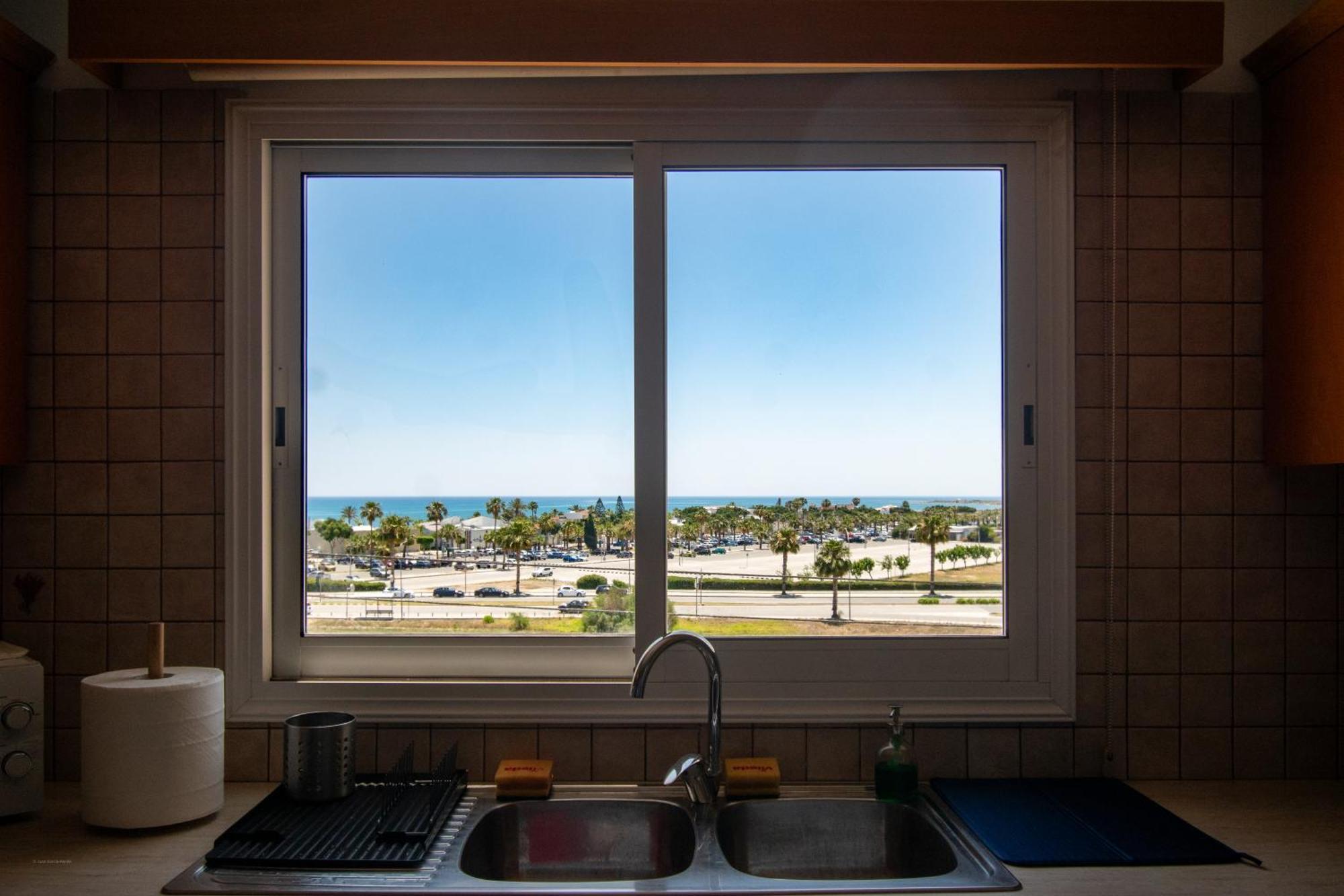 Mackenzie Sea Views * Larnaca