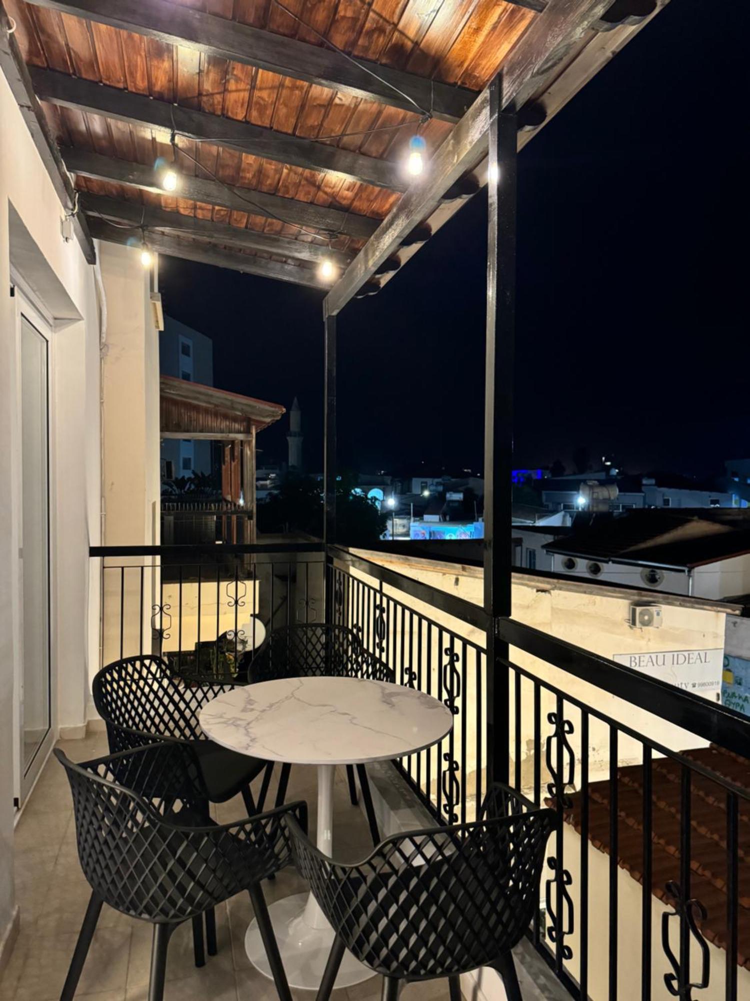 Spacious 1 Bedroom Flat In Foinikoudes! * Larnaka