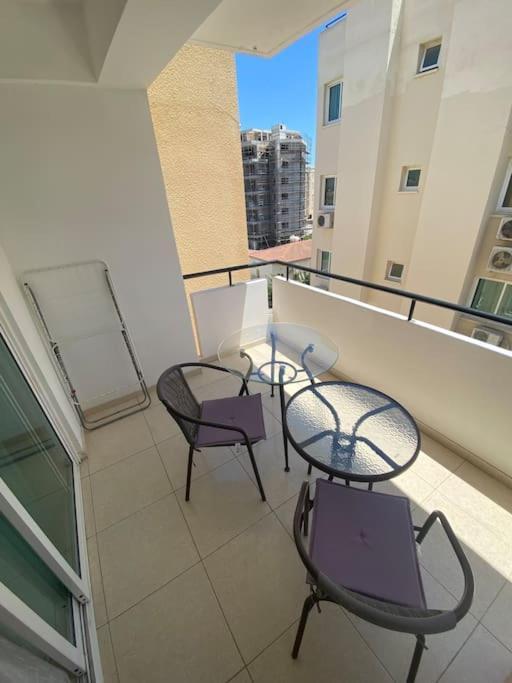 Apartamento Paradise Homes 9 *