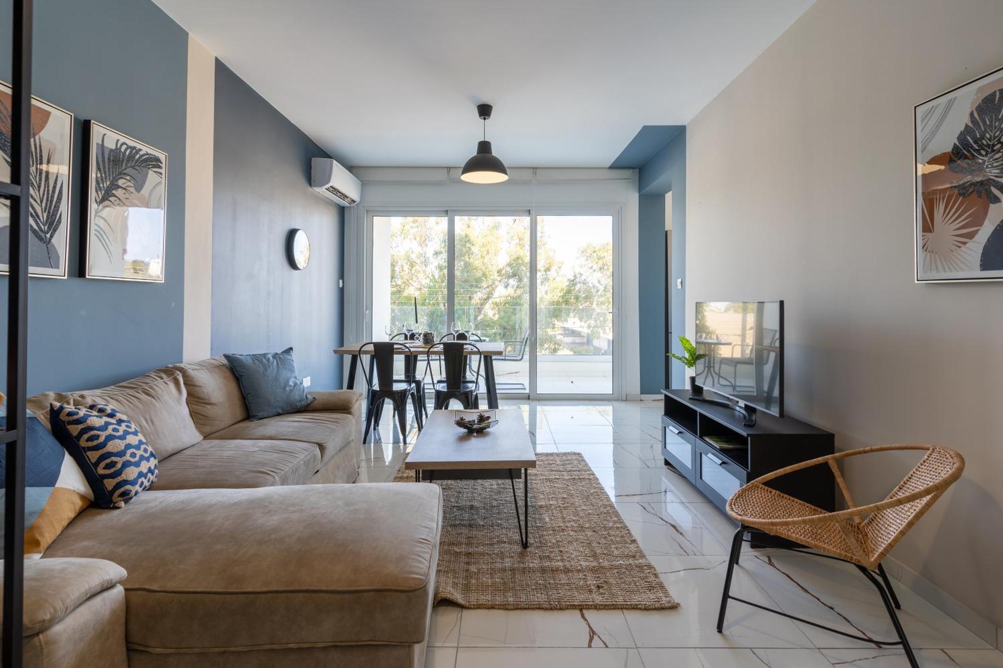 Apartment Aneto Spiti 2-br In Larnaca. *