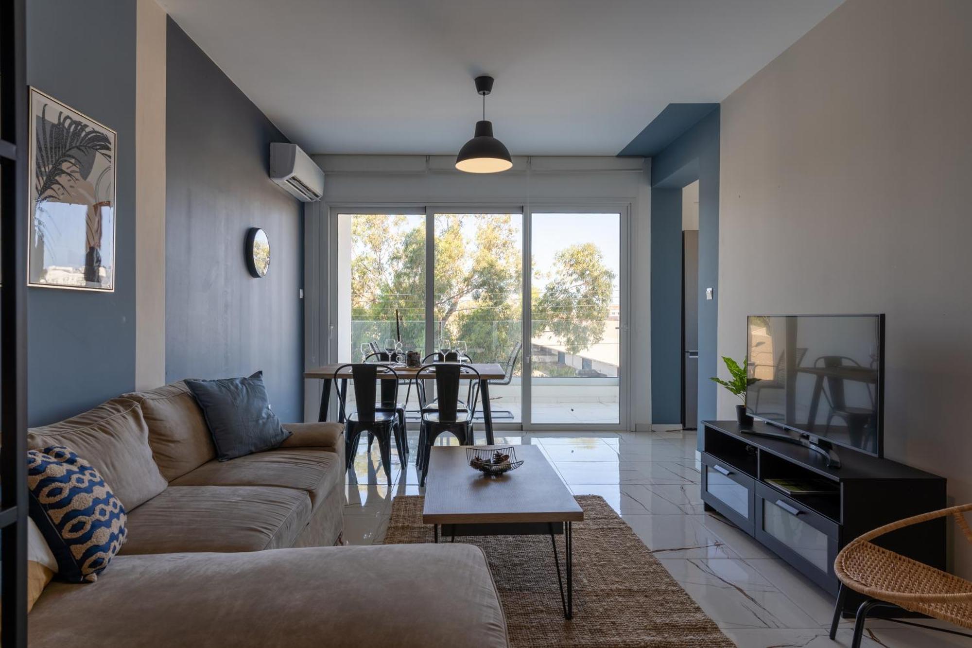 Aneto Spiti 2-br In Larnaca. *
