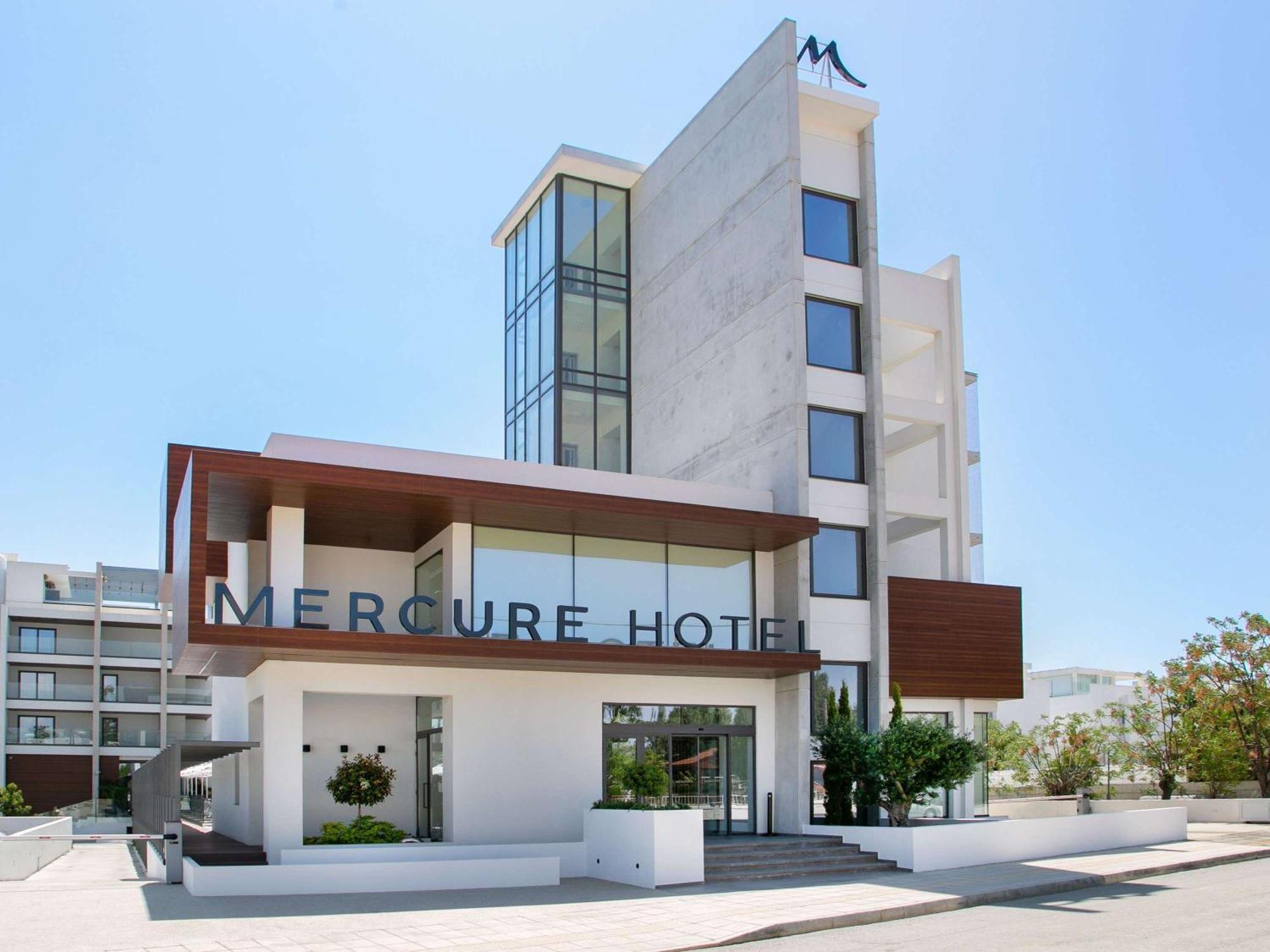 Mercure Larnaca