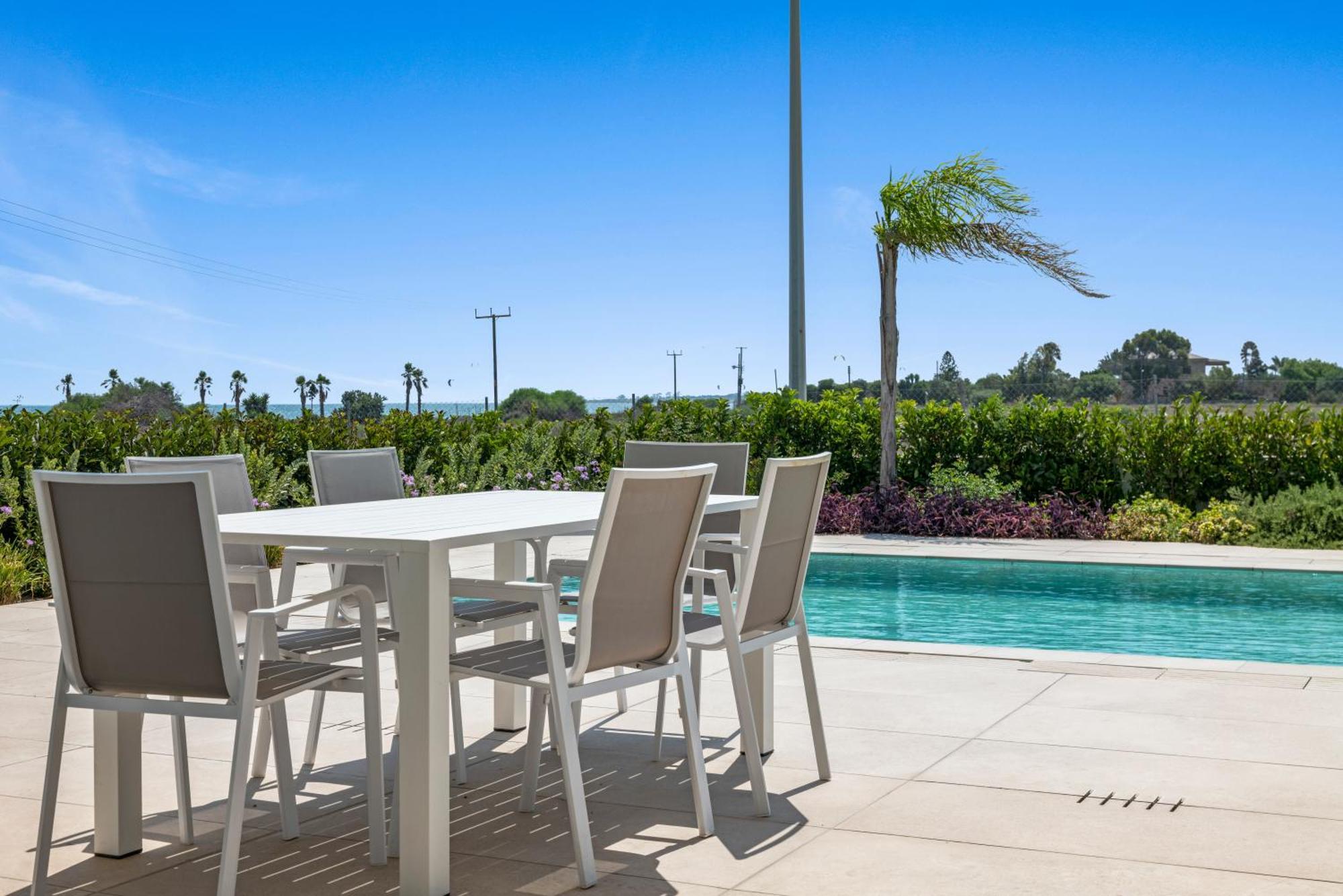 Serenity Waves 16 *