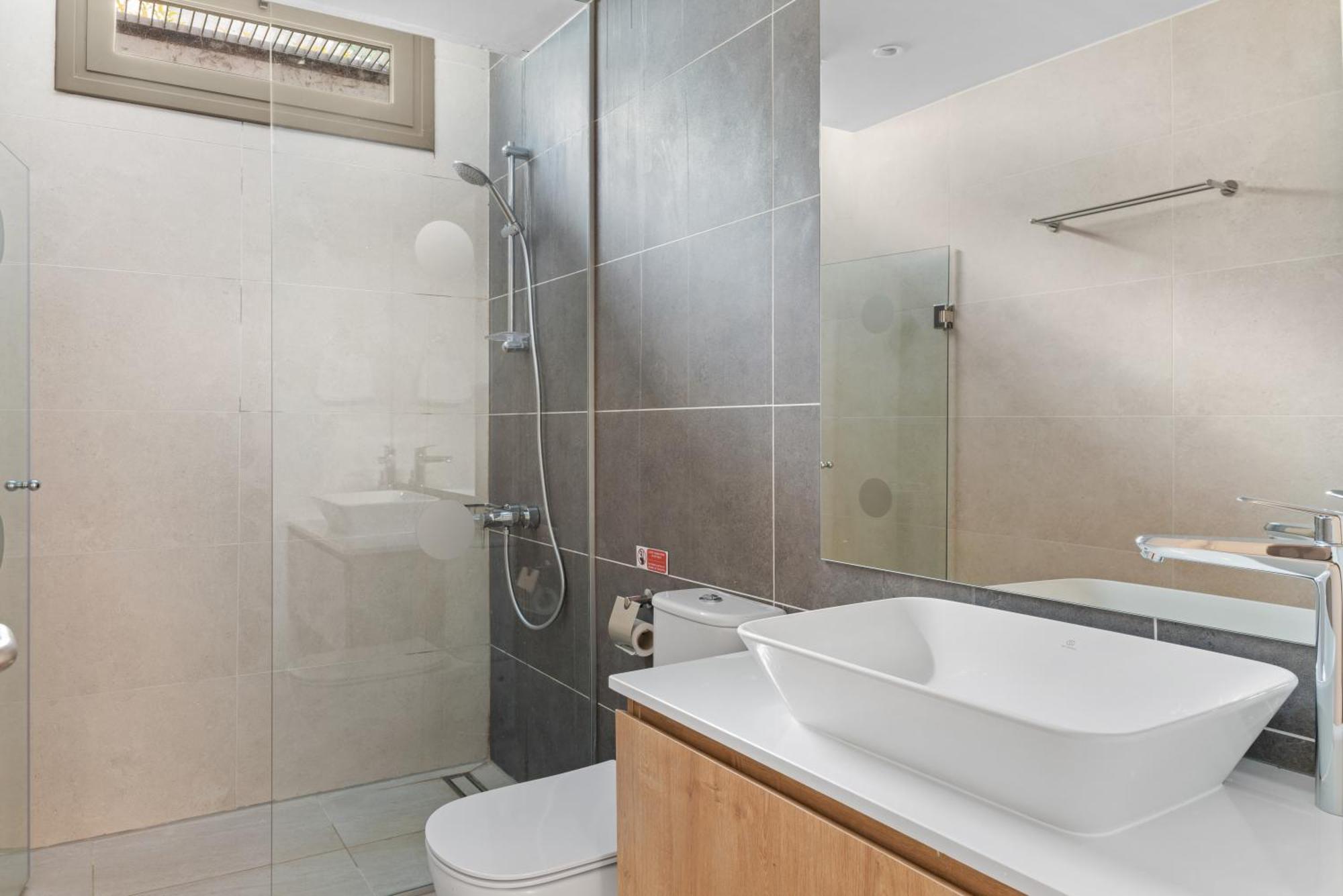 Villa Serenity Waves 17 *