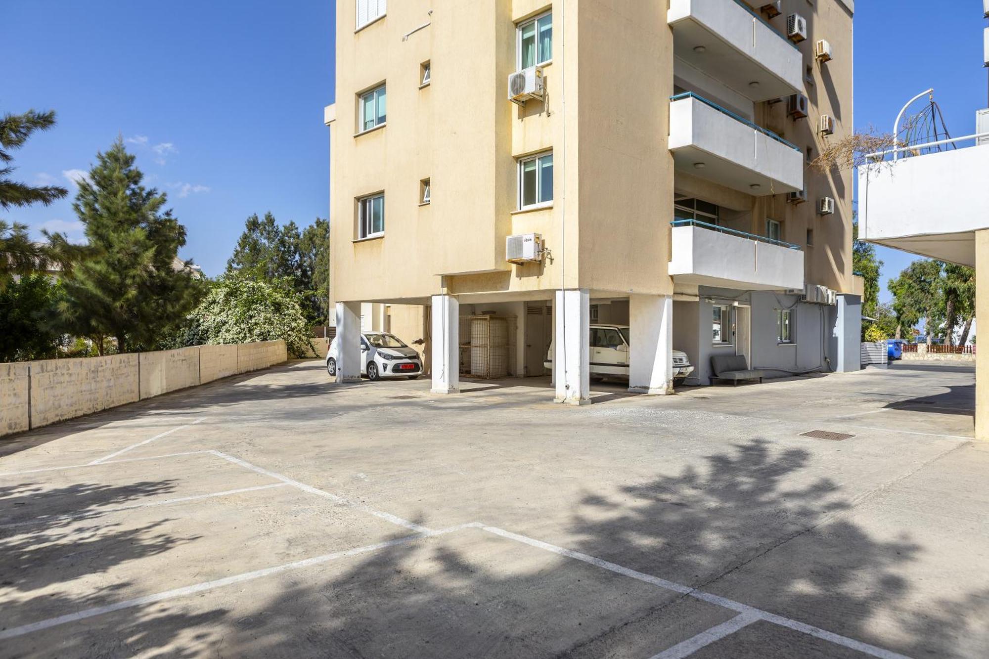 Apartment Atlantis 50m From Makenzy Seafront *