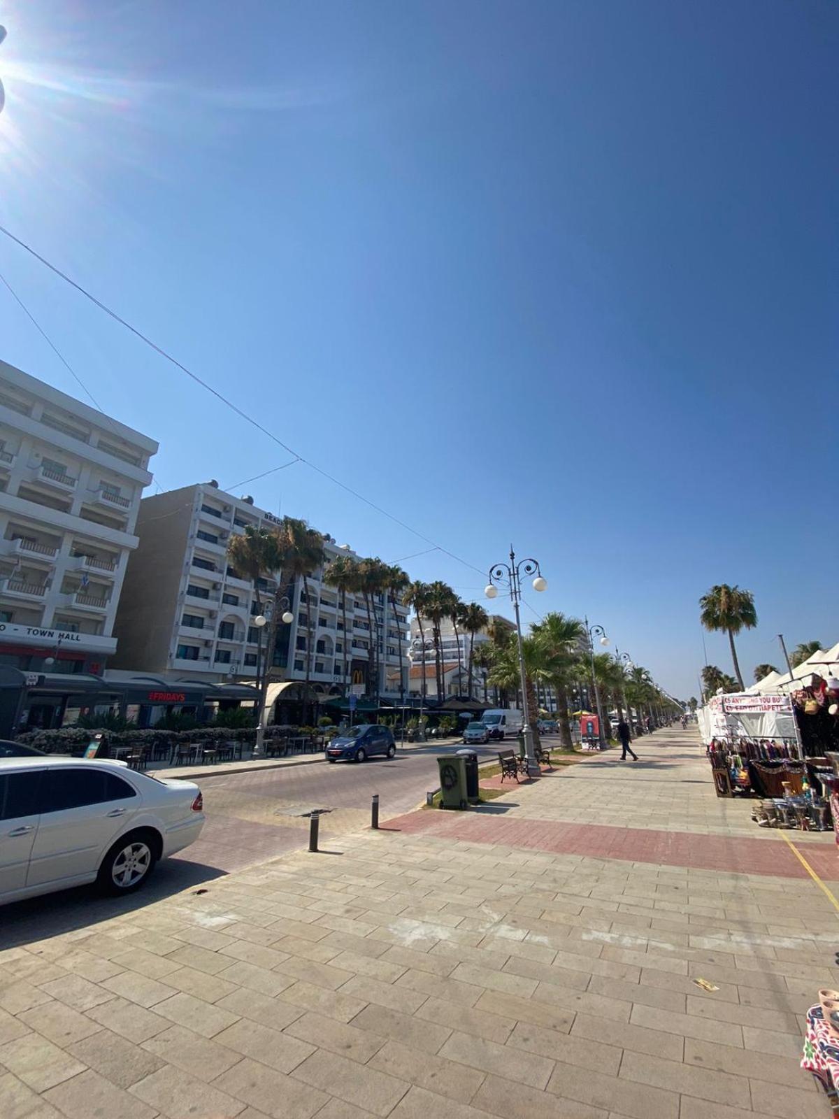 Căn hộ Finikoudes Larnaca