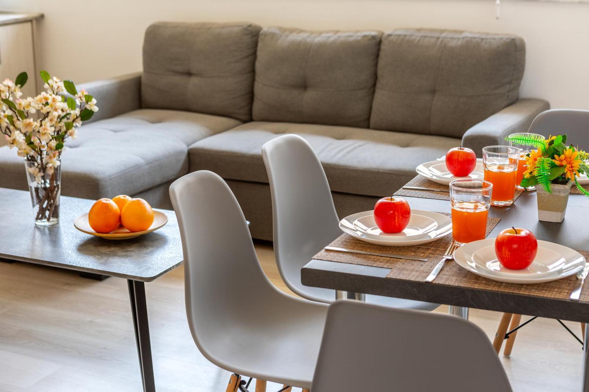 C-premium Apts 100m From And Centre Larnaca