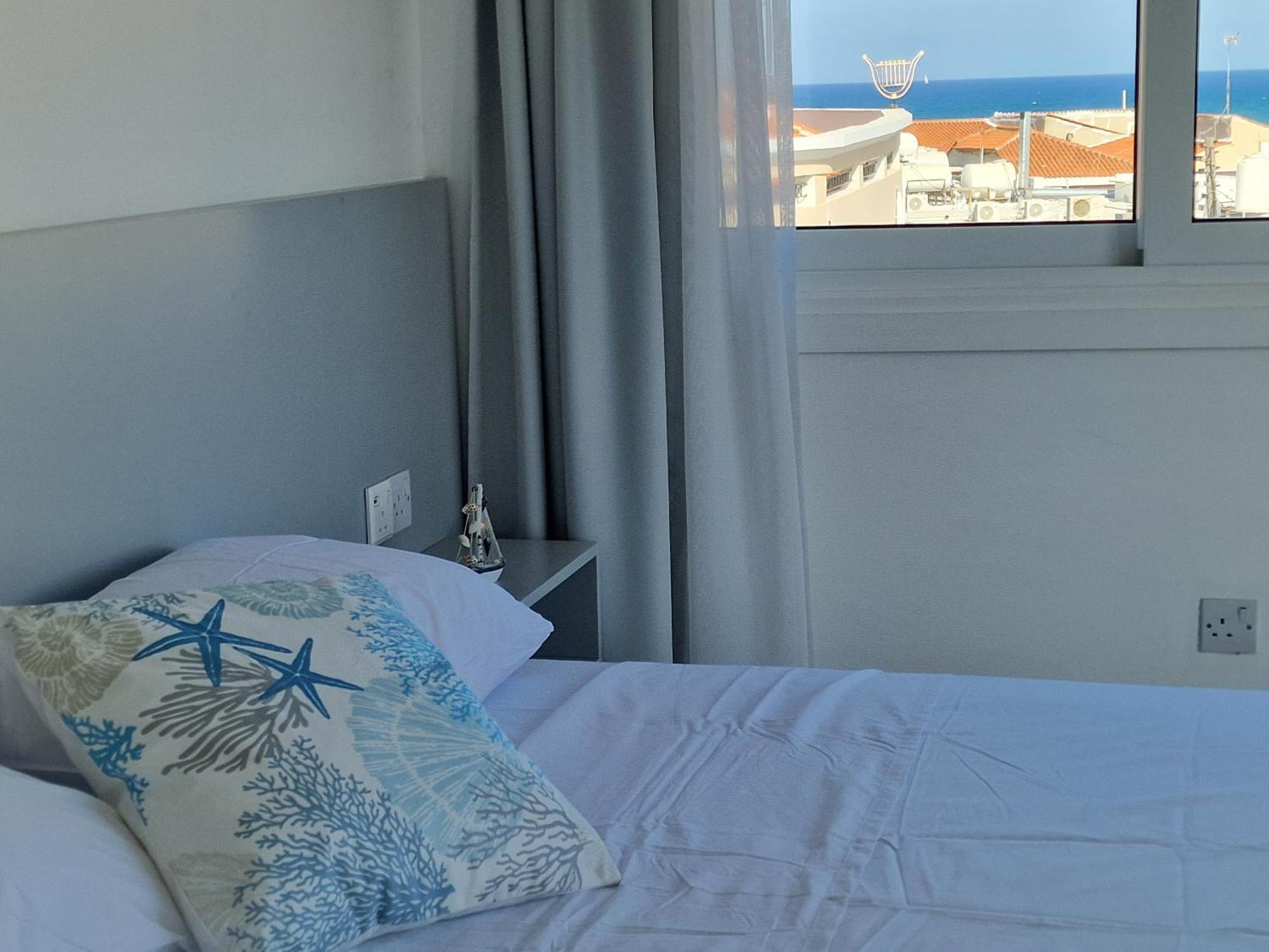 Kitieos Apts 100m From Finikoudes * Larnaca