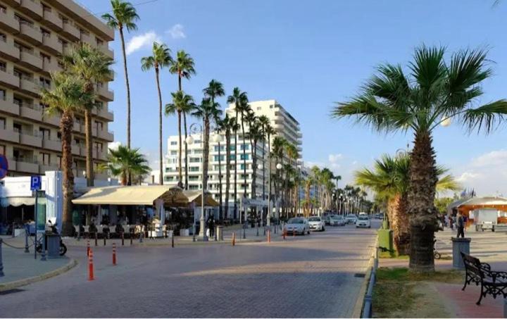 Paradise Homes 8 *