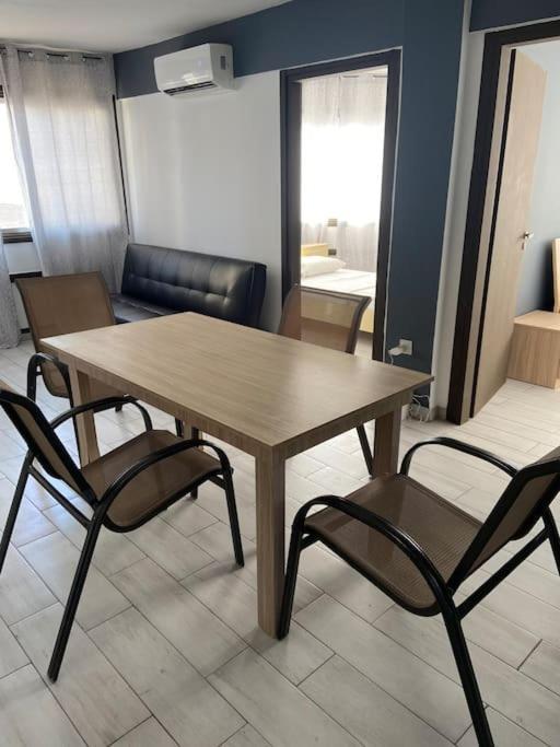 Apartment Paradise Homes 16