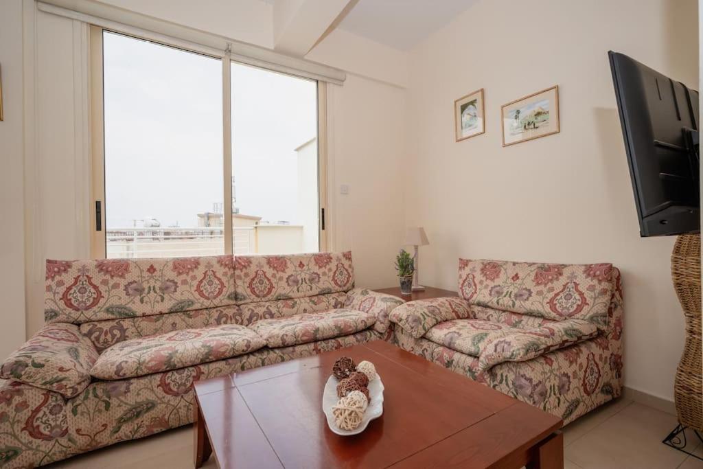 Authentic Cyprus With Rooftop * Larnaca
