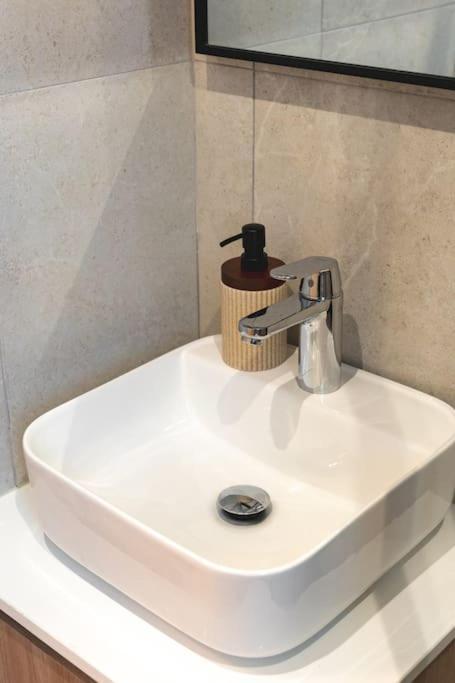 Apartment Mackenzie Sands 2 Bdr Luxe Flat Larnaca