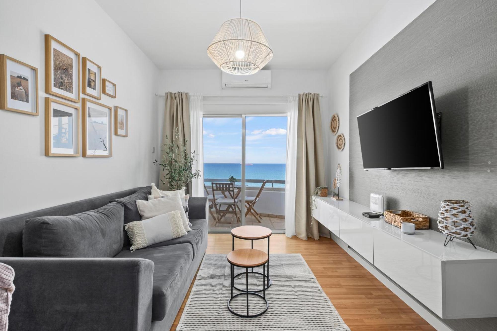 Lazuli Sea View Beachfront- Ap 61 Larnaca