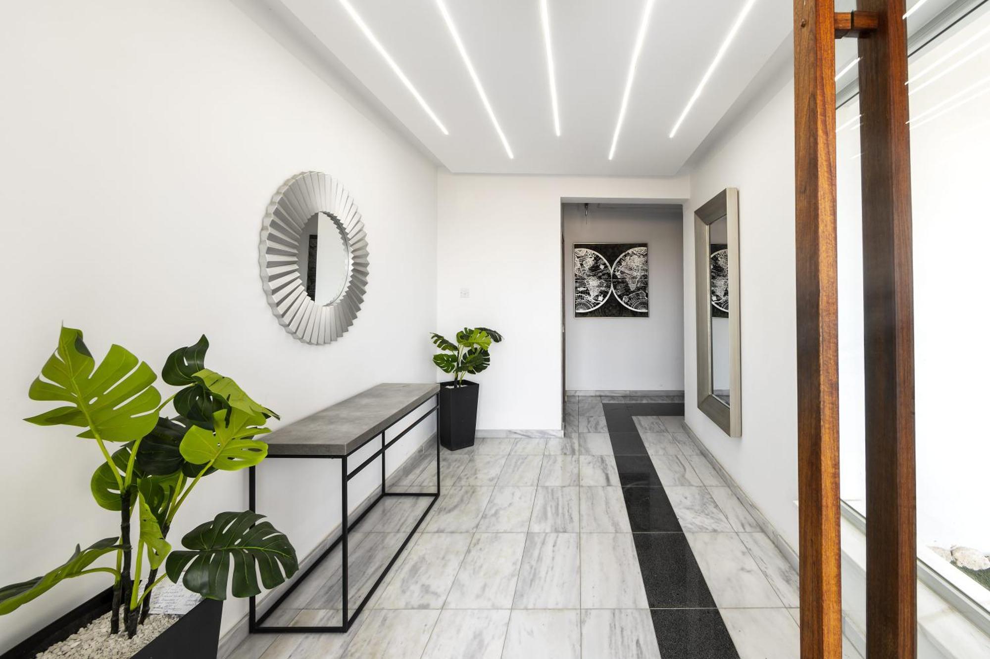 Apartment Majestic Sunset Salt Views 300m From