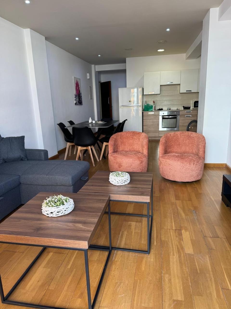 Apartment Ithaki Phinikoudes No. 106 Larnaca