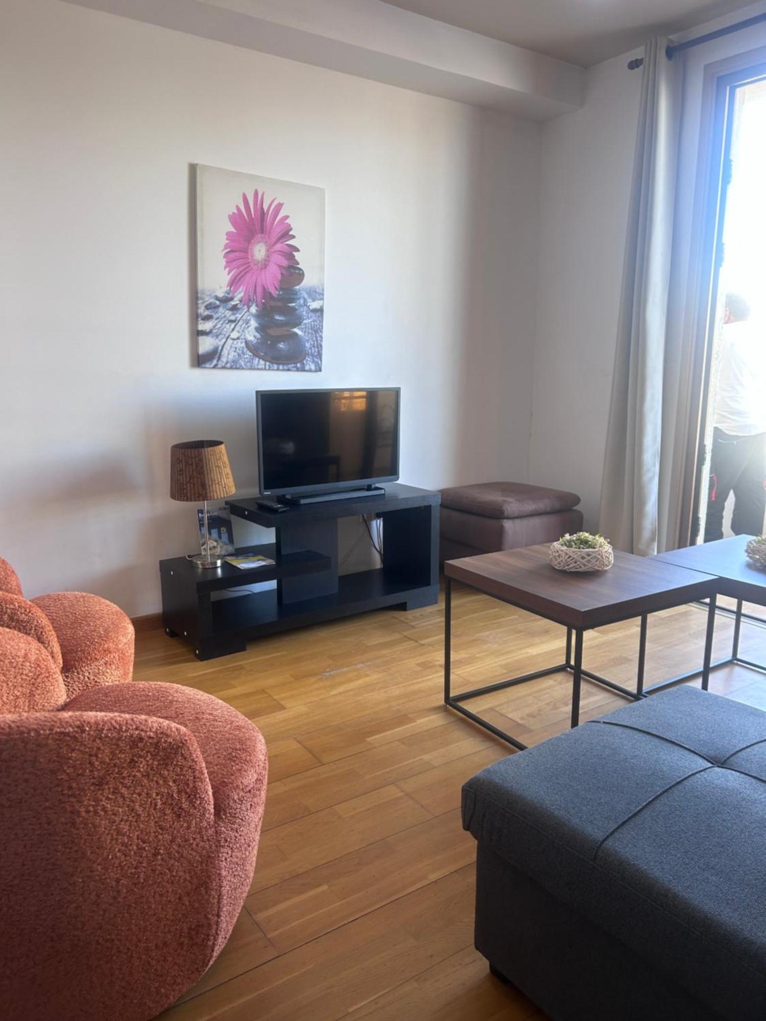 Ithaki Phinikoudes No. 106 Apartment