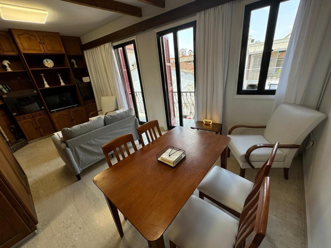 Apartment It Can't Be