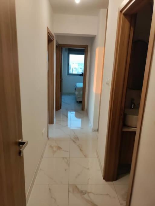Luxury In 2 Bedroom 1 Balcony *