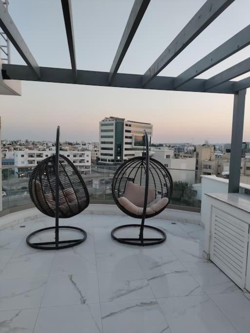 Luxury In 2 Bedroom 1 Balcony Apartment Larnaca