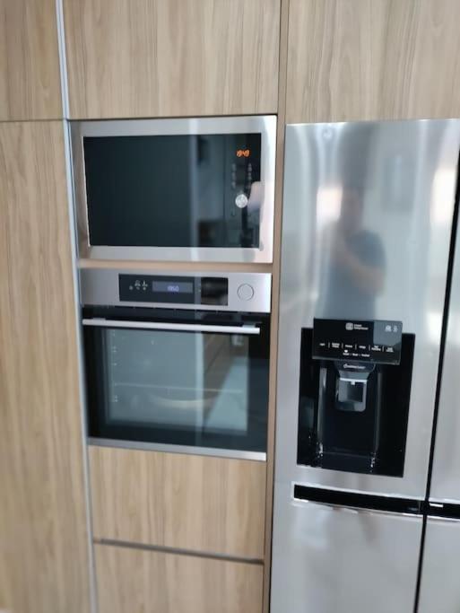 Apartment Luxury In 2 Bedroom 1 Balcony Larnaca