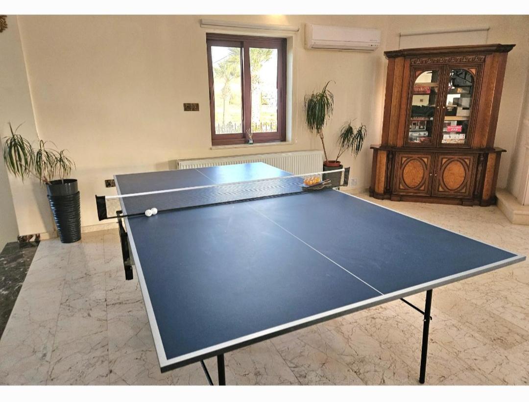 Mansion Ideal For 3 Families Or
