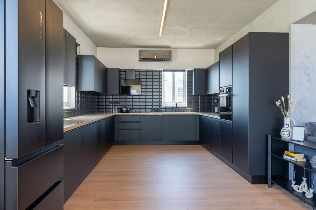 The Penthouse - 3br Seaview With Private Pool In Apartment *