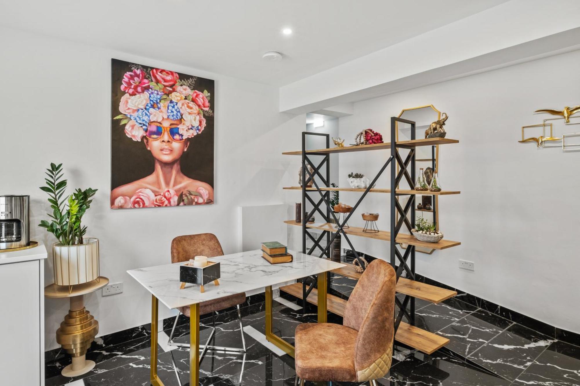 Lazuli Hermes Aparthotel Larnaca