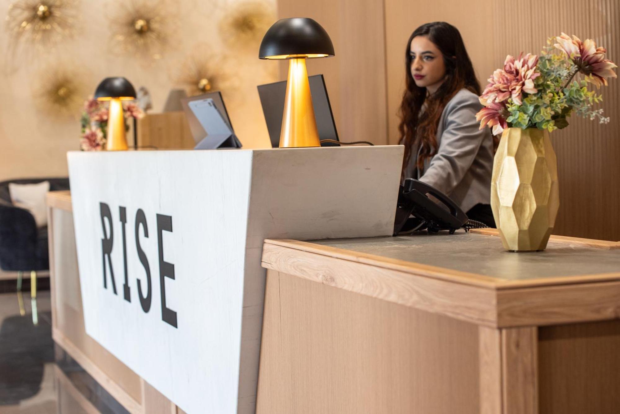 Hotel Rise Urban Art Hotel 3*