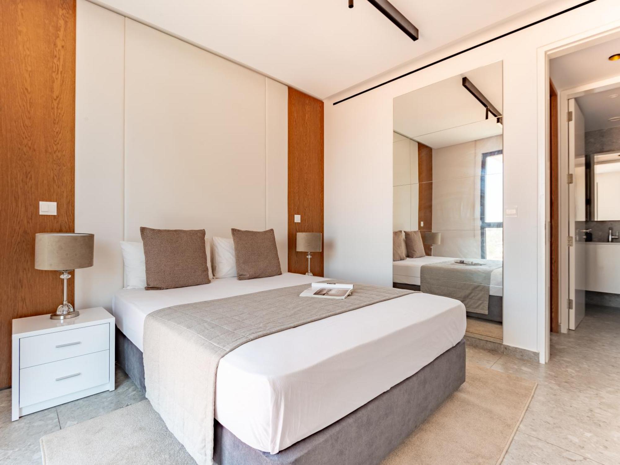 Sanders Gaia - Bright Two-bedroom With Sea View