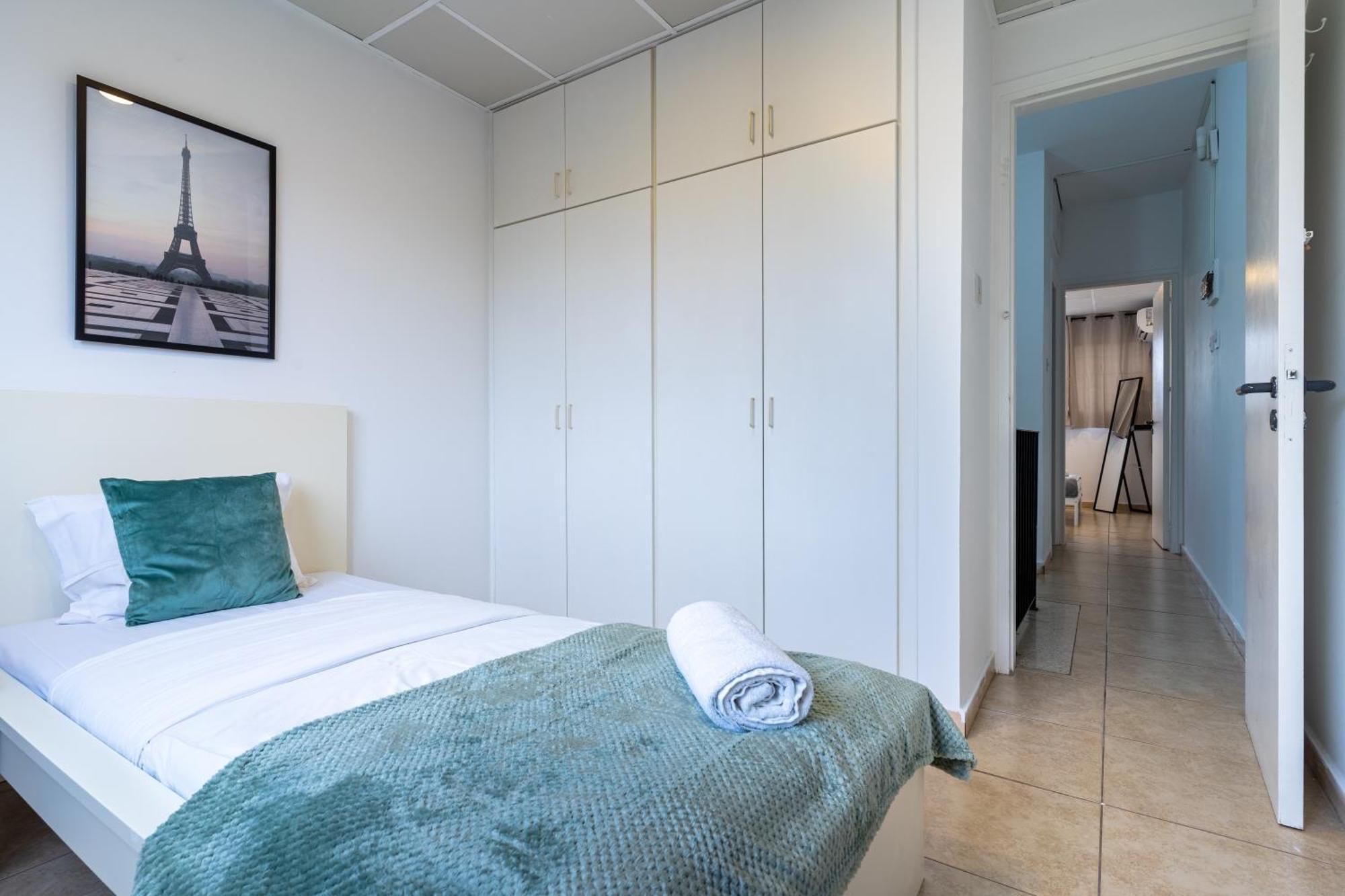 Day-sea 2-bedroom In Oroklini Larnaca
