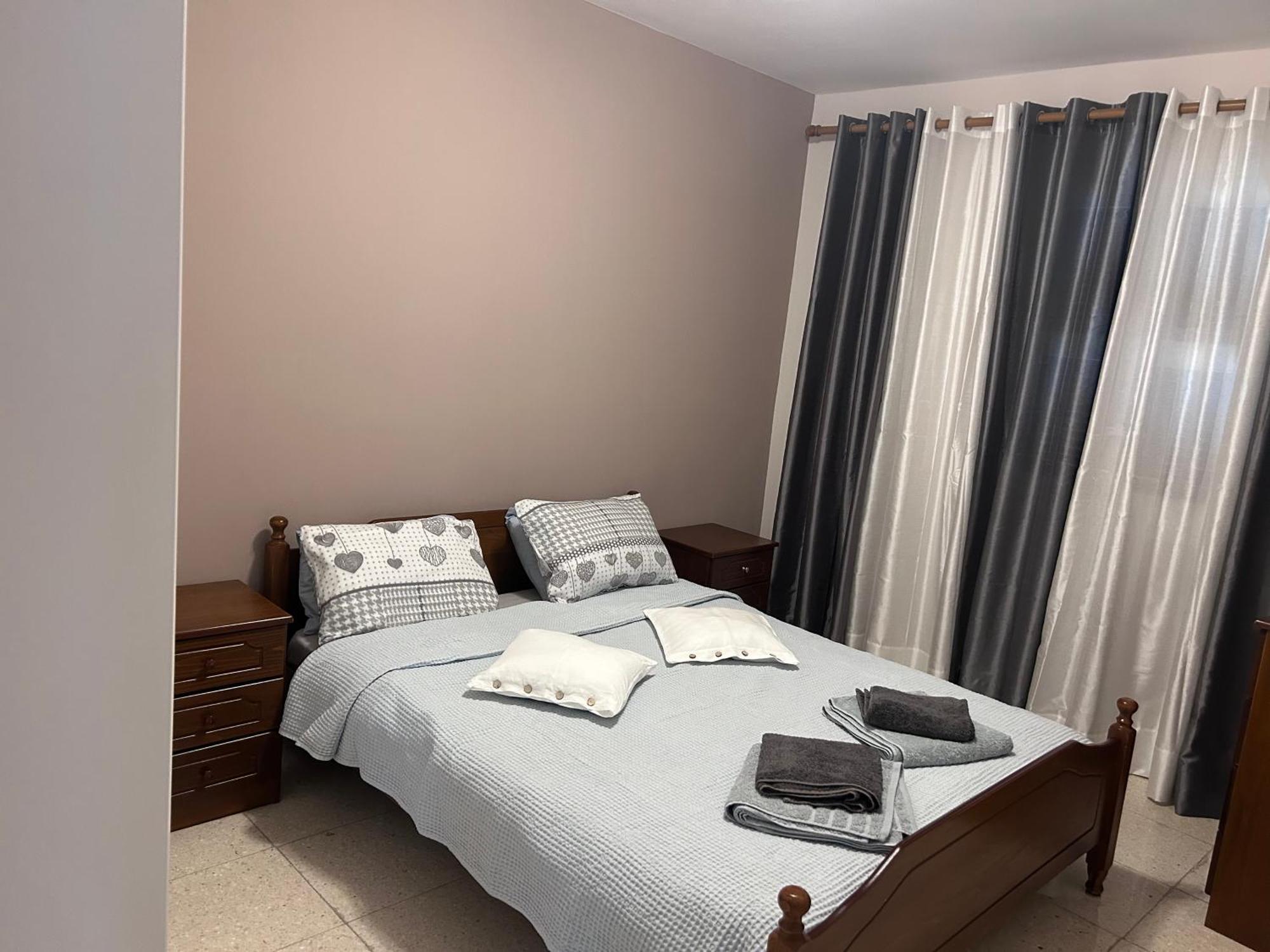 Ptolemaidos Cosy Family Apartment Larnaca