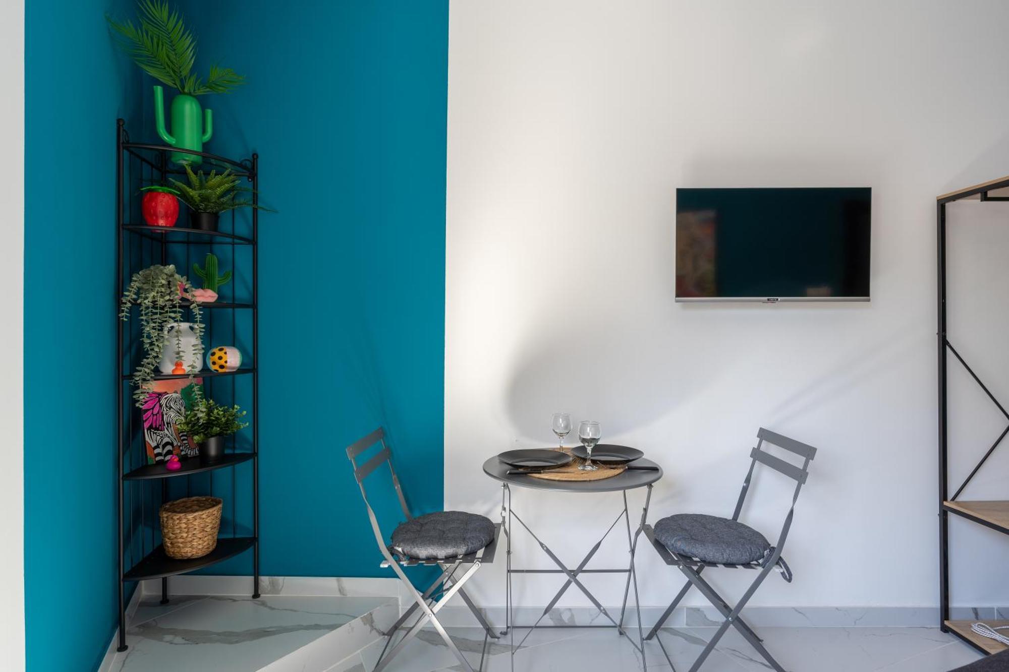 The Pop Art Residences & In Apartment