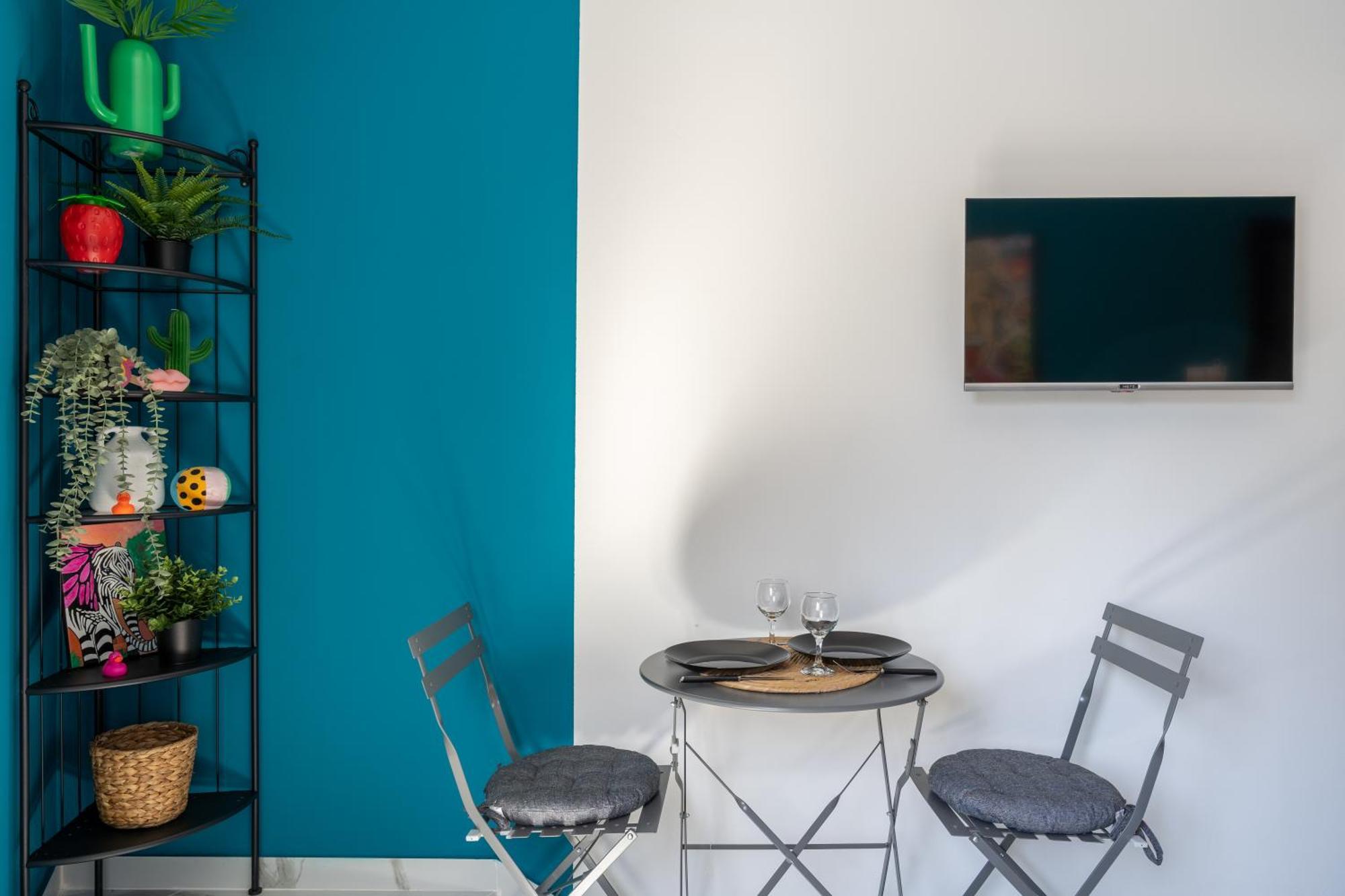 Apartment The Pop Art Residences & In Larnaca