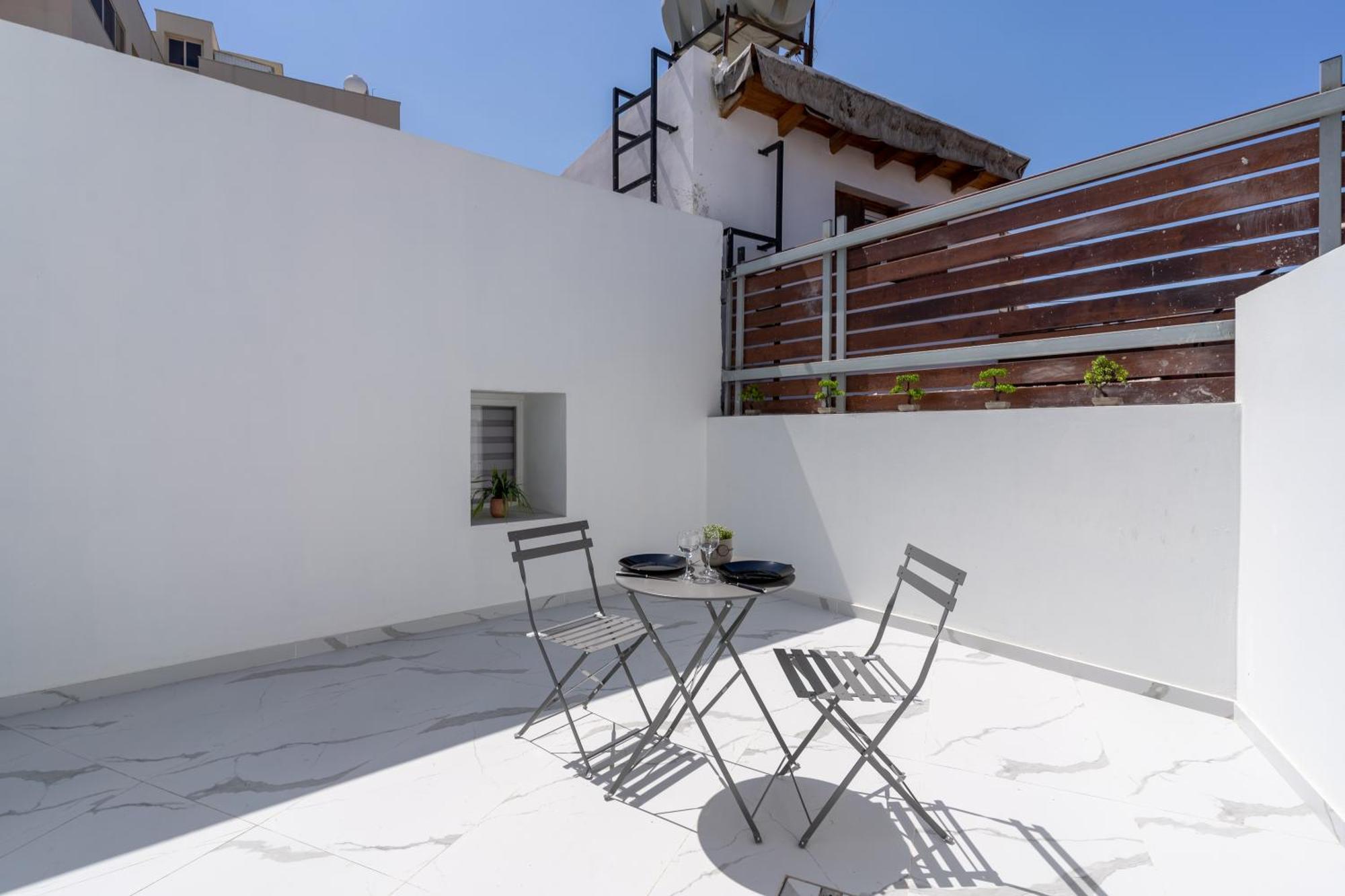 The Pop Art Residences & In Apartment