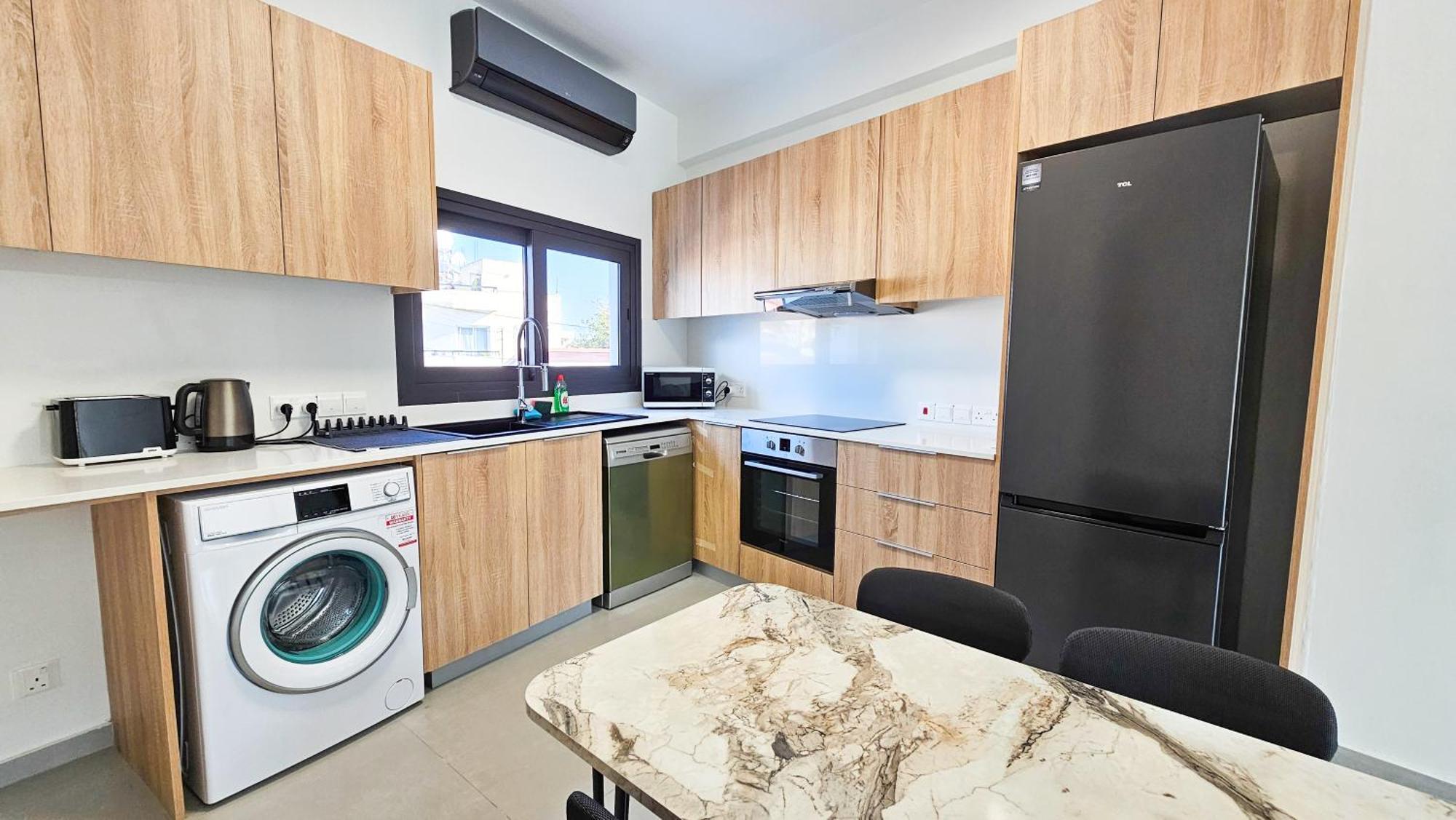 Apartment Skp Larnaca