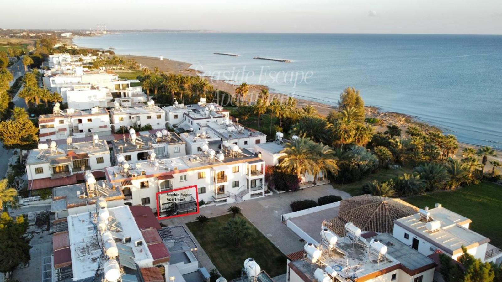 Apartment Seaside Escape