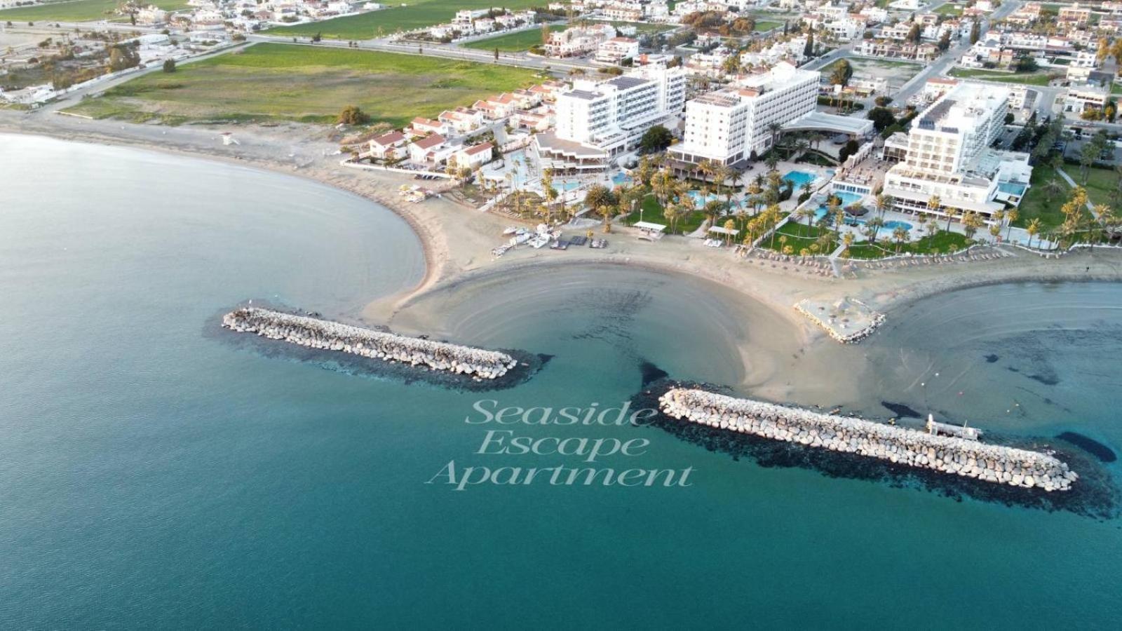Apartment Seaside Escape Larnaca