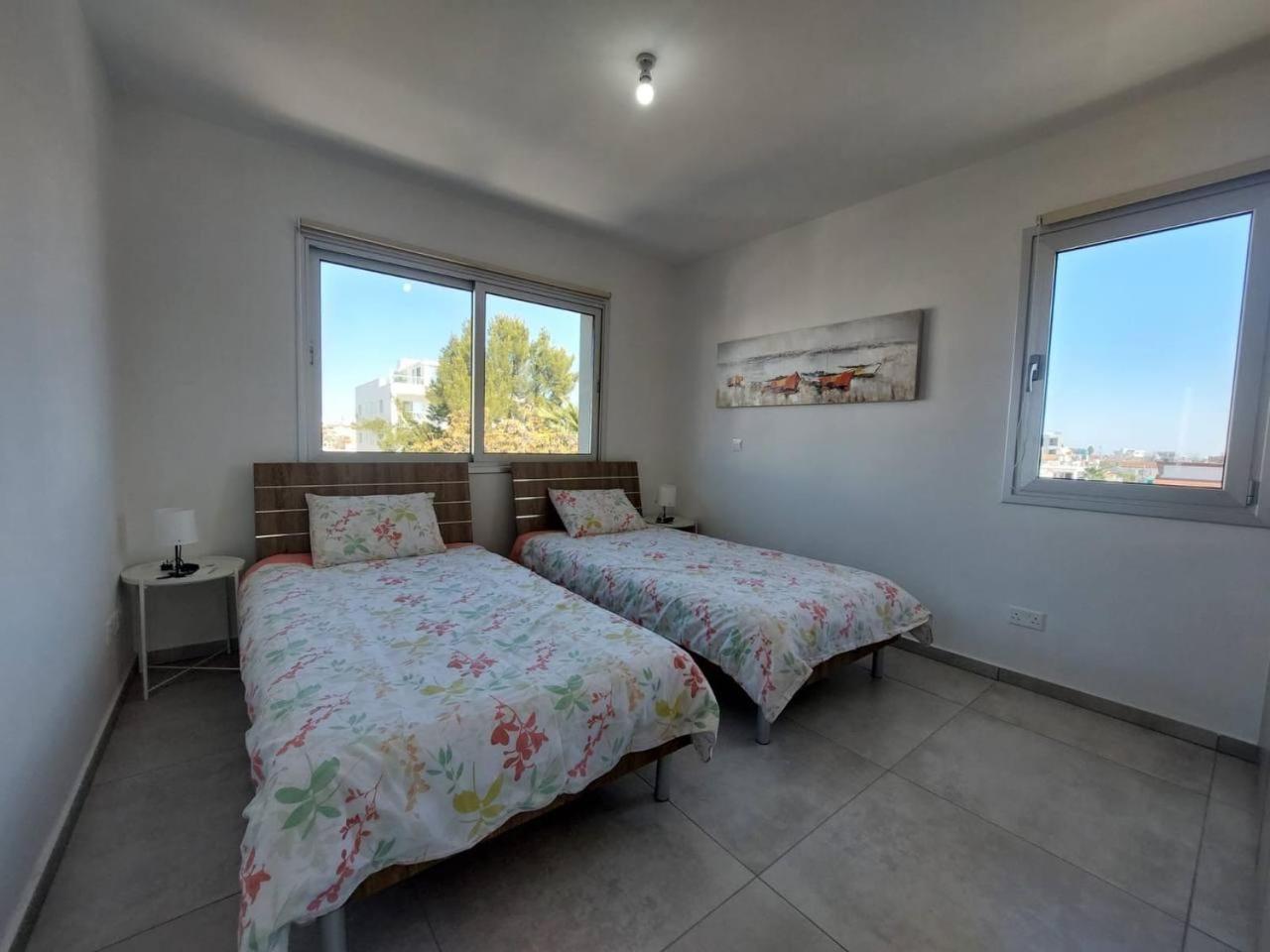 Luxury 2 Bedroom 301 Apartment *