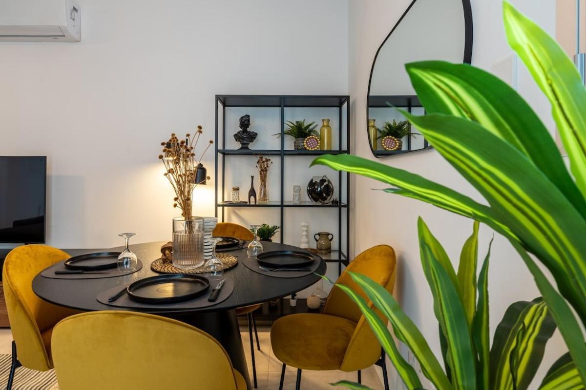 Apartment Valleria - 2 Bedroom W Pool In Larnaca